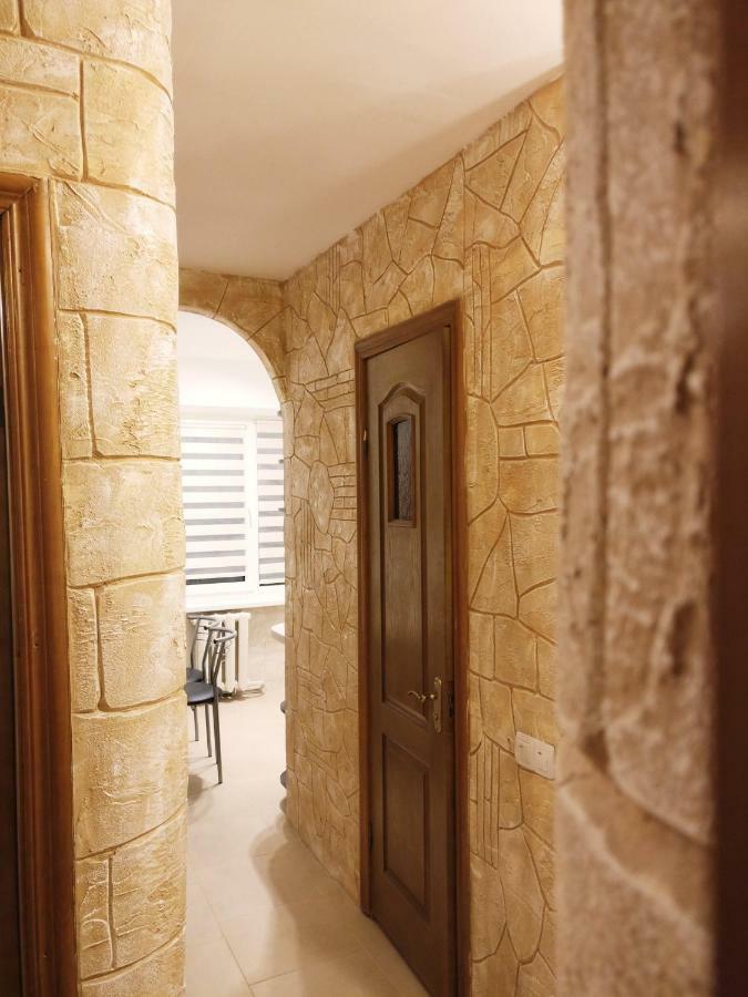 Very Nice Apartment In L'Viv Lviv Bagian luar foto